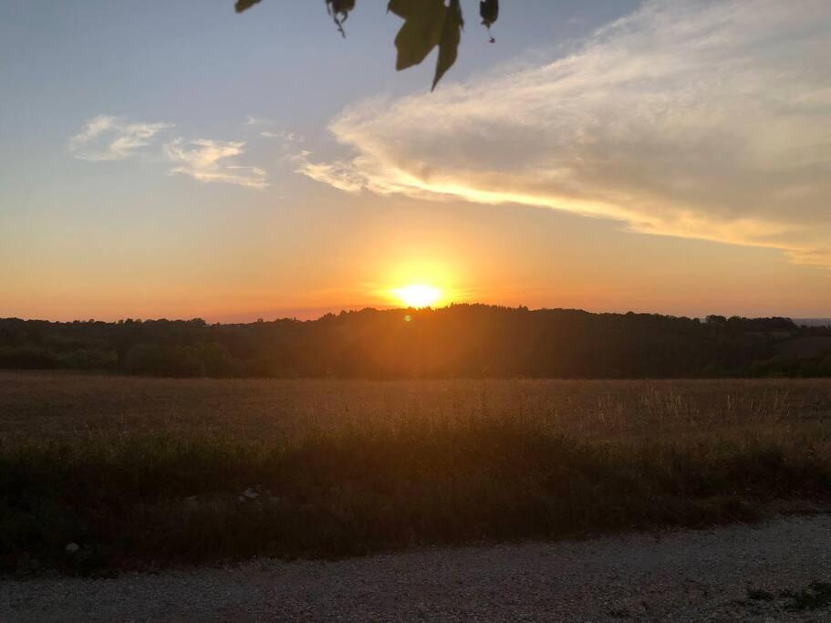 Gite Les Granges Reilhaguet Bagian luar foto